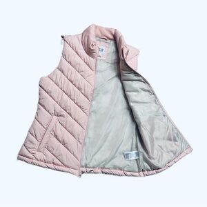 GAP ~ Light Pink Quilted Vest with Pockets Fleece Lined Collar size M